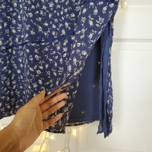 🌜 Dreamy Small Rose Pattern Satin Maxi Skirt - Picture 4 of 5